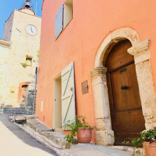 Cabris Village - Elegant Family House, hotel in Cabris
