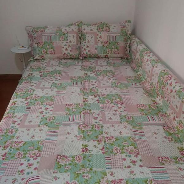 Studio em Copacabana ideal para 2 pessoas possivel acomodar 3 pessoas