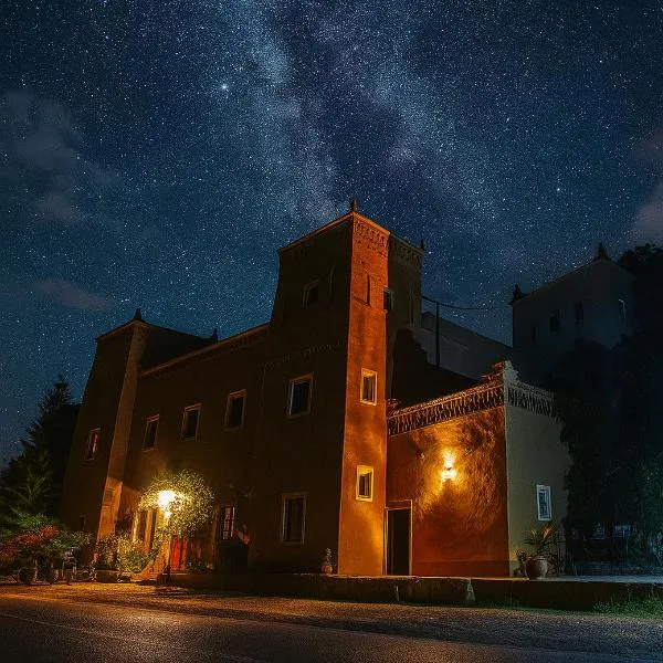 Auberge La Fibule Du Dades, ξενοδοχείο σε Aït Idaïr