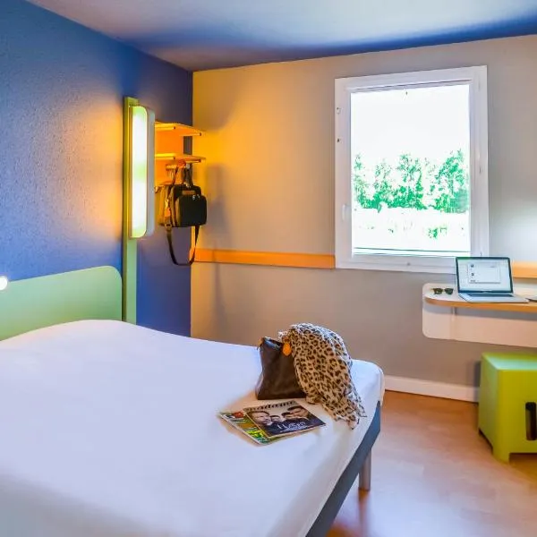 Ibis Budget Saint-Martin-de-Crau Porte de Camargue, Hotel in Saint-Martin-de-Crau