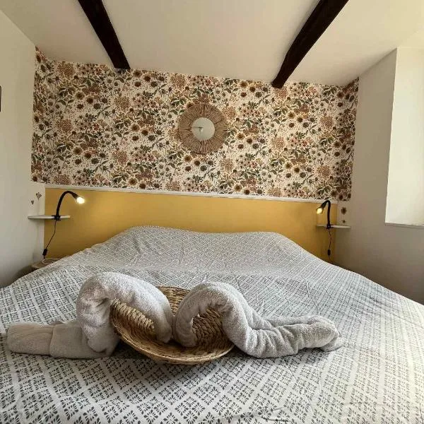 Studio Bienvenue du côté de chez nous avec jardin privatif, hotel v destinaci Wignehies