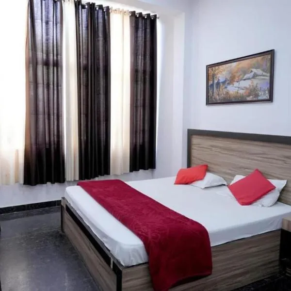 Happy Stay -Near Nizamuddin Gate No-4, hotel in New Delhi