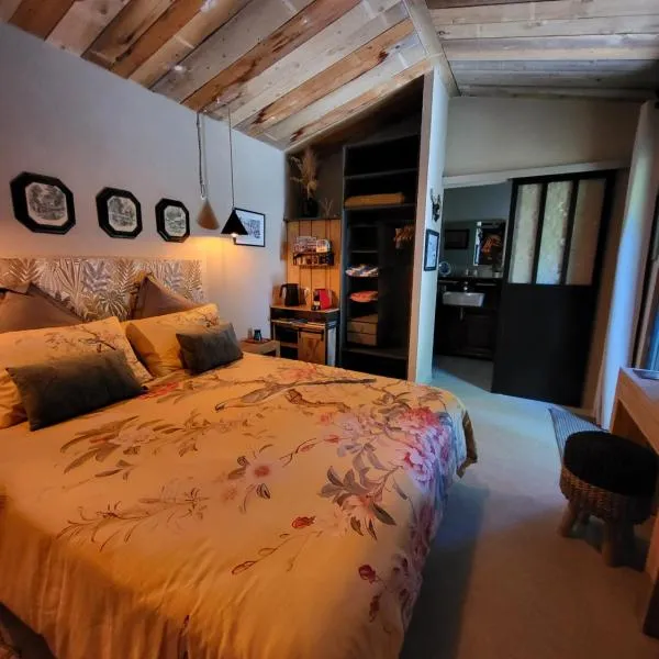 le cabanon du clos, hotel a LʼIsle-sur-la-Sorgue