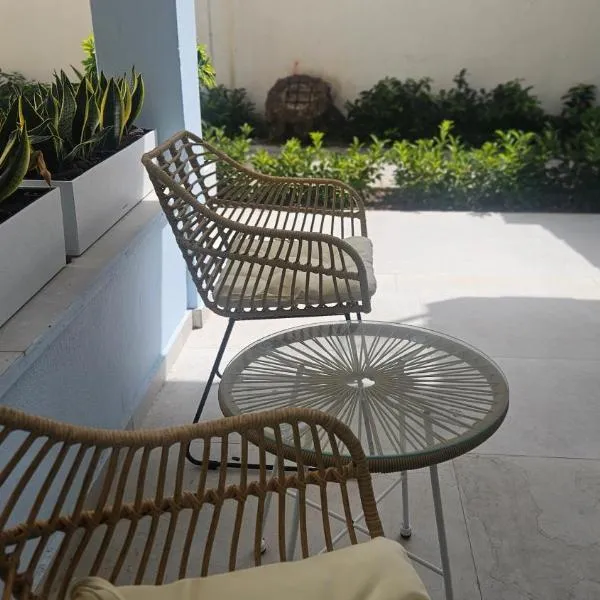 OASIS Central 007, hotel in Rhodes Town