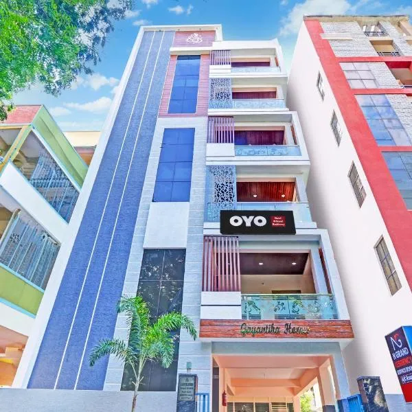 Hotel O N Grand Residency JNTU Bus Stop, hotel a Kukatpalli