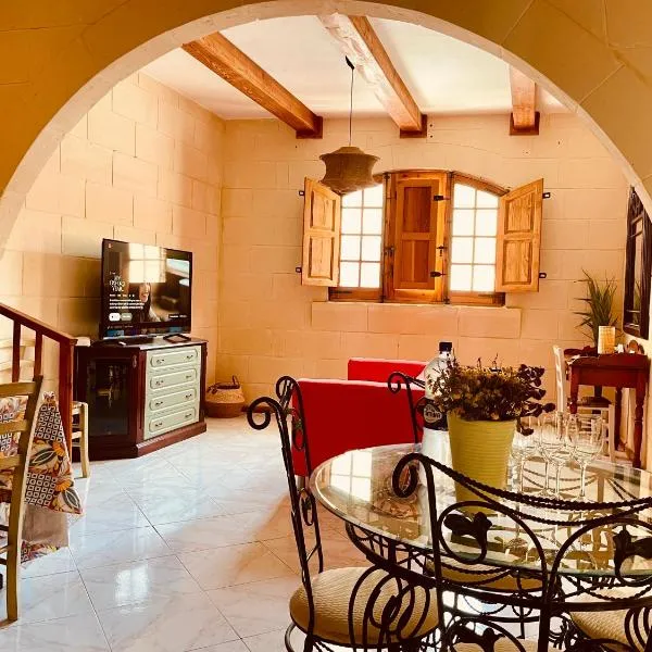 See You Mystic Flowers, hotel in Għarb