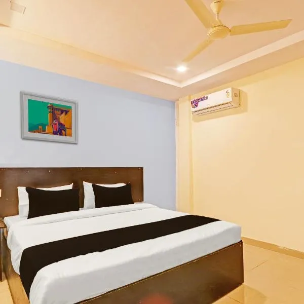 Super Hotel O M&N Grand, hotel in Hyderabad