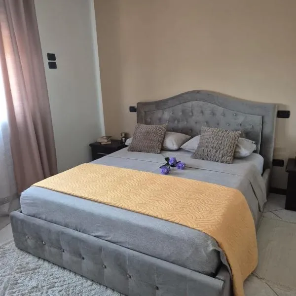 Casa Mario, In The Heart Of Asti, hotel in Asti