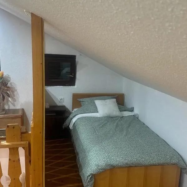 DATA Bivalni vikend, ξενοδοχείο σε Gruškovec