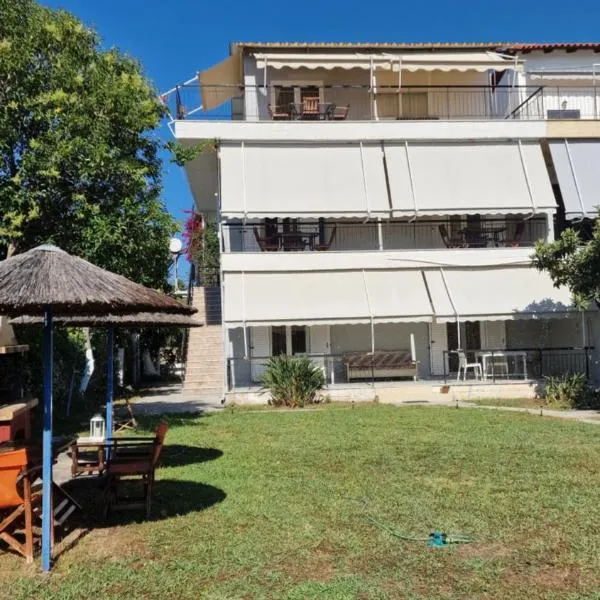 Labros Studios, hotel in Kastrosikia