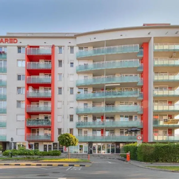 Ra Apartment, hotel in Oradea