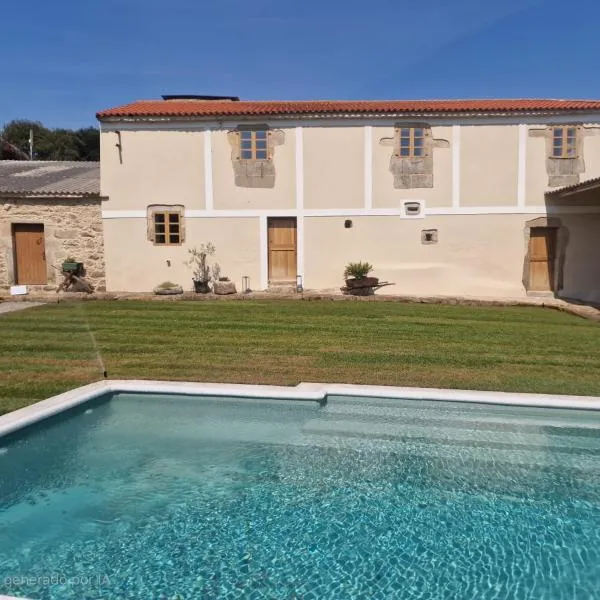 Finca As Roeles Caión, hotel Cayónban