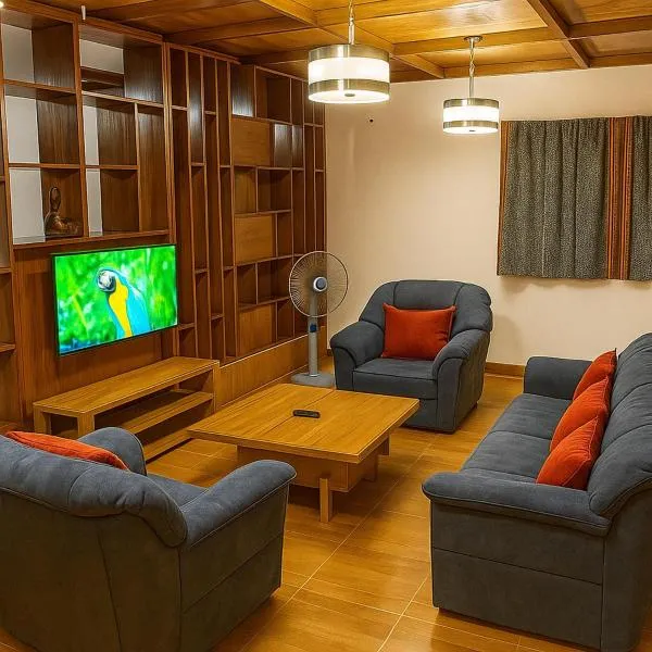 La Maison Du Voyageur, hotel in Kribi
