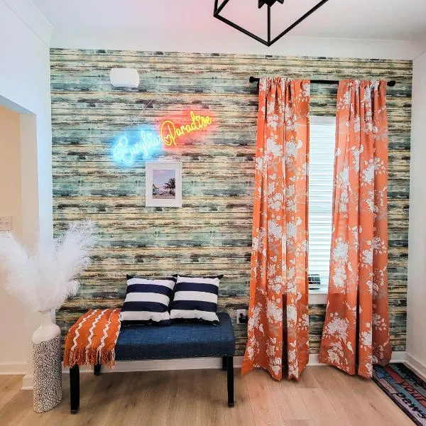 Eurybia Paradise - Pets and Family Friendly! Beach, Pool, Bay, Beach Gears, Toys، فندق في شاطئ أورانج