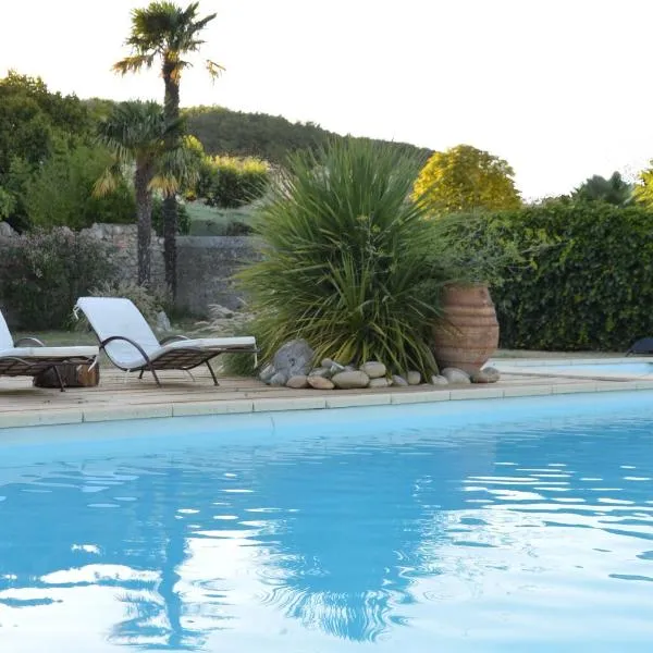 Domaine de la Manse, hotel v destinaci Villeneuve-de-Berg