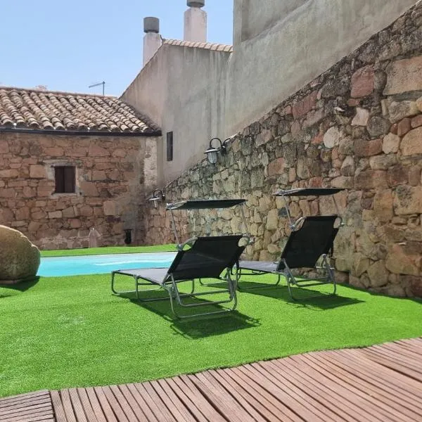 Sierra Serena, хотел в Баньос де ла Енсина