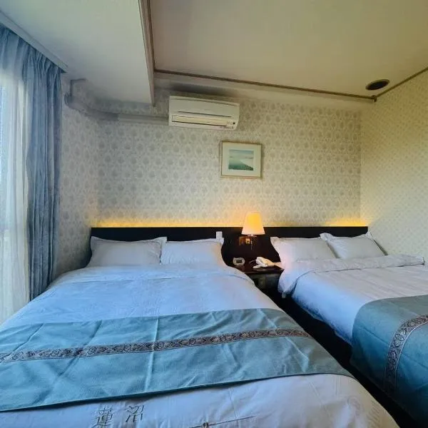 JUN Resort Hotel, ξενοδοχείο σε Sanmu