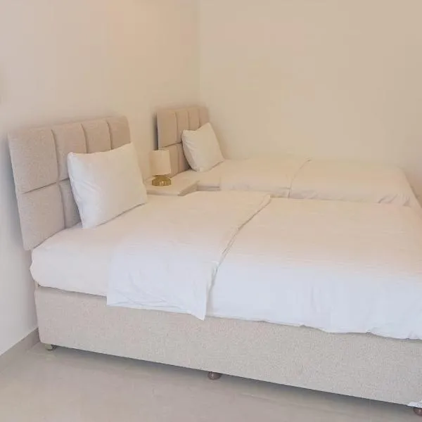 غرفة الريف, hotel u gradu Salala