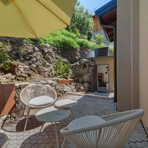 Casa Teresa Suite in Como, hotel en Como