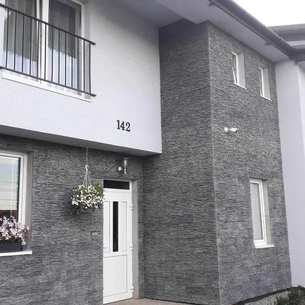 Apartmány Pohoda Valča ,Martin, hotel in Valča