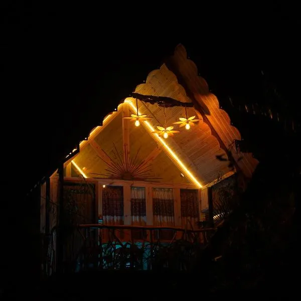 Gisban Wood Cabana & Hostel, hotel in Habarana