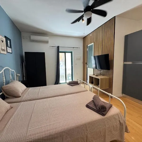 Bentley Floriana Suites, hotel v destinaci Il-Furjana