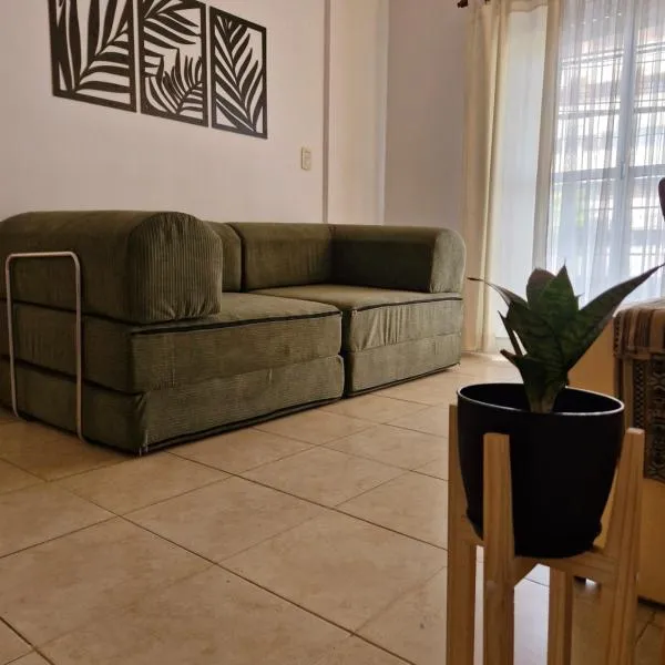 Francia Apartment, hotel in Rosario