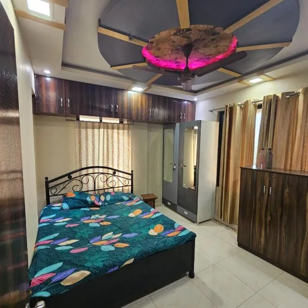 Private Room At Ovale Naka thane West, hotel in Jāmb