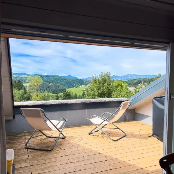 Terrazzo Panoramico - Vicino ad Asiago, hotel a Roana