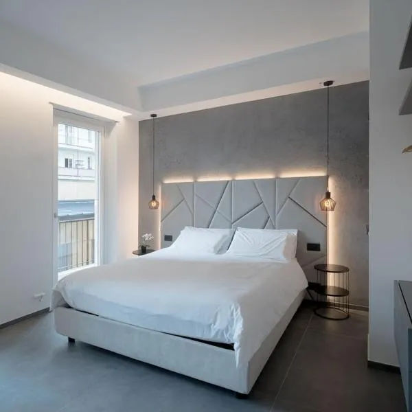 Room 52 - stanza da sogno, hotel v destinaci Biella
