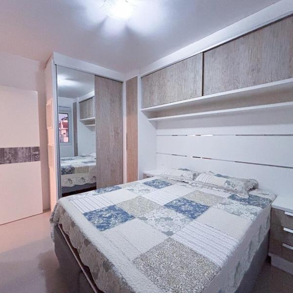 Apartamento compacto a 100 metros do mar de Canasvieiras - Foto 2