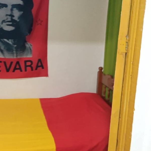 Hostel Família Roots