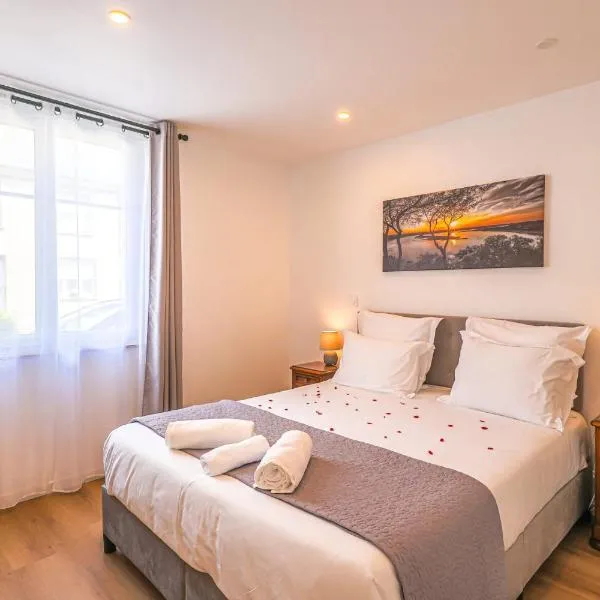 Viesnīca La Villa Cassinne Chambres Indépendantes pilsētā Montebourg