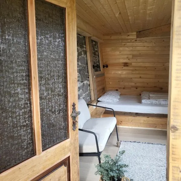Oddih pr Toniqu, Hotel in Most na Soči