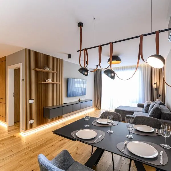 B-Holiday Luxury Apartments Urban Plaza, hotell i Braşov