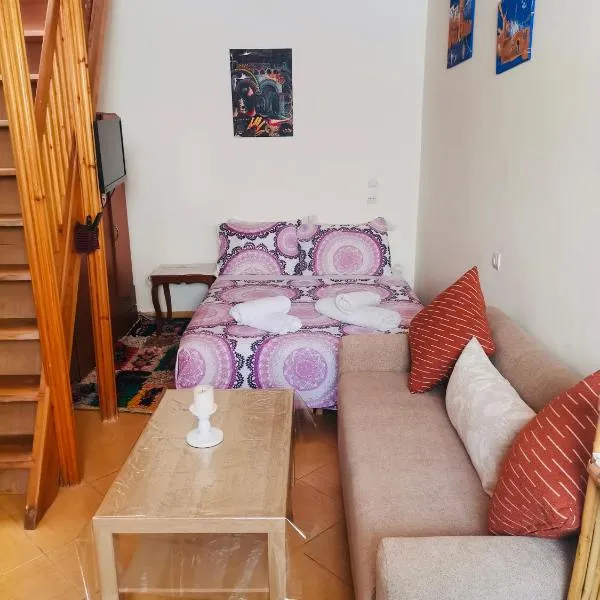 Hollakitemorroco surf house, hotel in Essaouira
