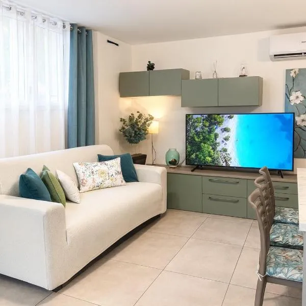 Villa Greif Pineta Apartment, מלון בליניאנו סביאדורו