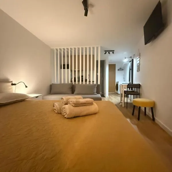 Douro Village B, hotel di Gião