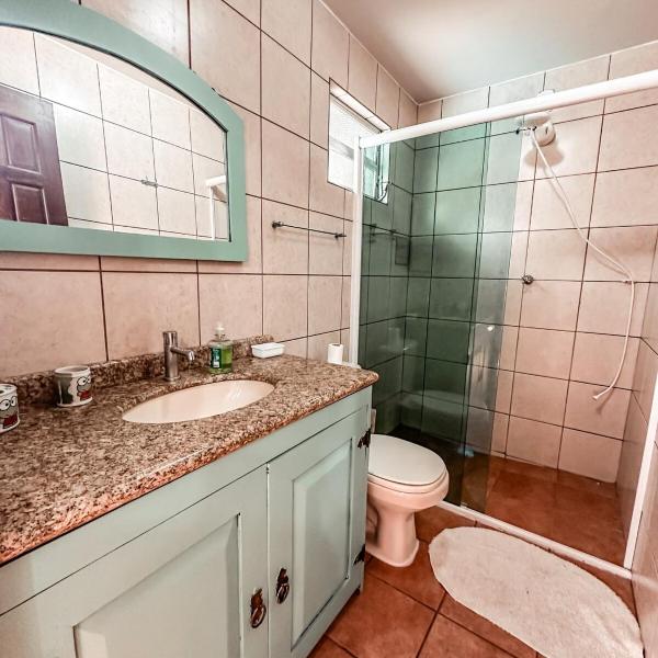 Casa com piscina, vaga para 4 carros, 200m da praia e 10km do Beto Carreiro! - Foto 3