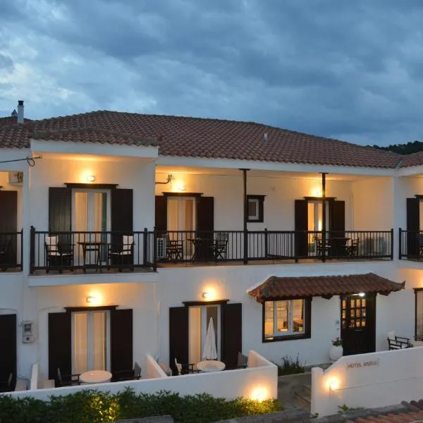 Hotel Anelli, hotel a Skopelos Town