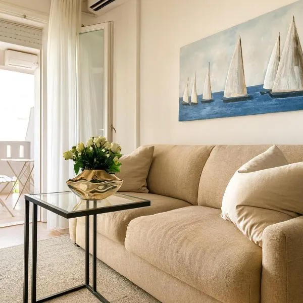 Bay Watch apartment by the sea, hotel in Lignano Sabbiadoro