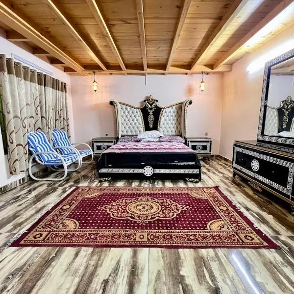 The Valley View Pent House, hotel in Murree