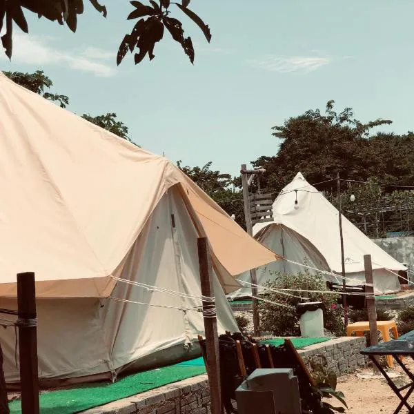Tháng Tư Glamping, hotel in Ha Tien