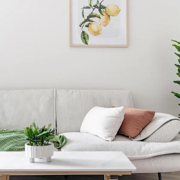 CBD Hideaway, Chic 1BR Apt walk to Dining n Casino, hotell i Braddon