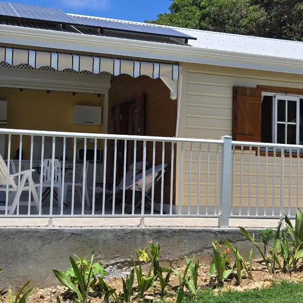 bungalow Bô Sicrié, hotel in Le Moule