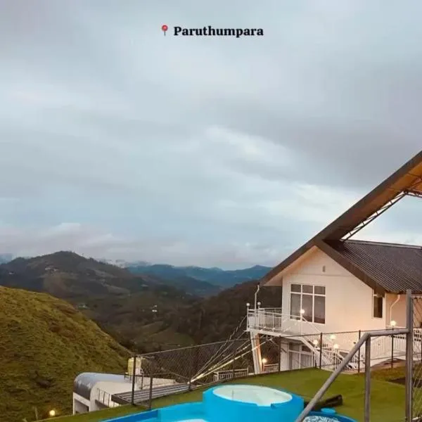 Castra villas - Pool Villa in Parunthumpara, hotel in Vandiperiyār
