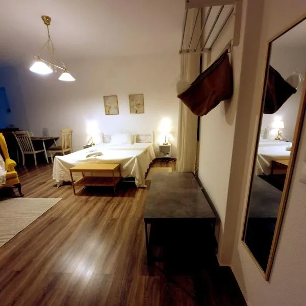 Cloud9Rest & Fly, hotel in Koropi