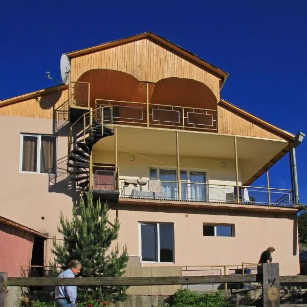 Dilbo House, hotel v destinaci Dilidžan