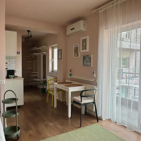 The Pastel Nest, ξενοδοχείο στο Βουκουρέστι