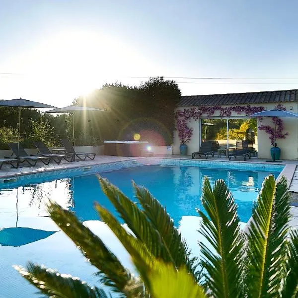 Hôtel Les Jardins, hótel í Lucciana